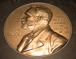 13 ציטוטים של זוכי פרס נובל והשיעורים שלמדנו מהם